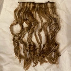Snickers Zala Premium Halo Hair Extensions